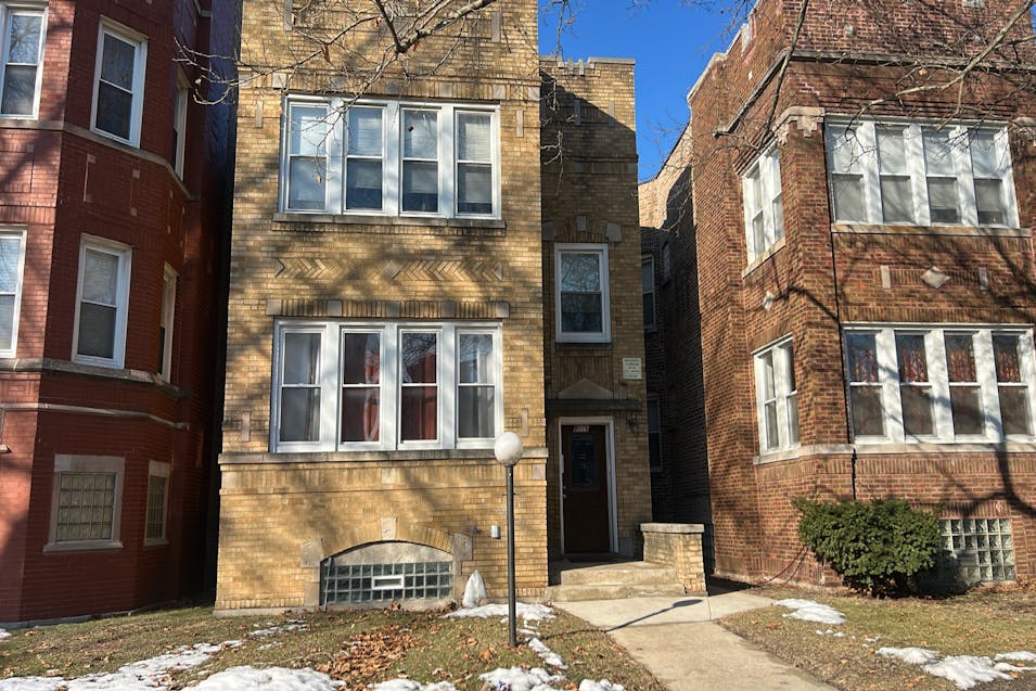 8016 South Saint Lawrence Avenue Chicago, IL 60619, Cook County