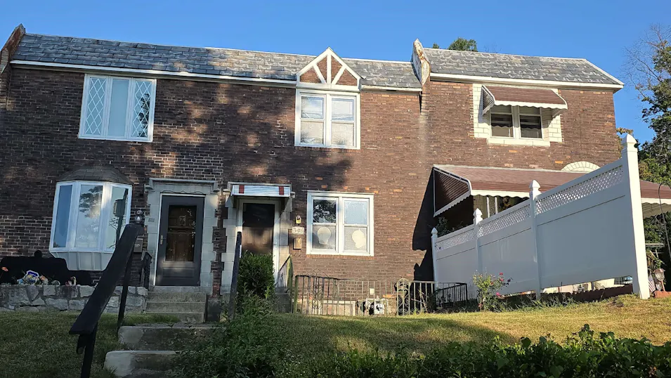 12 W Lynbrook Rd Darby, PA 19023, Delaware County