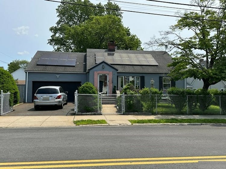 350 Amsterdam Avenue Bridgeport, CT 06606, Fairfield County