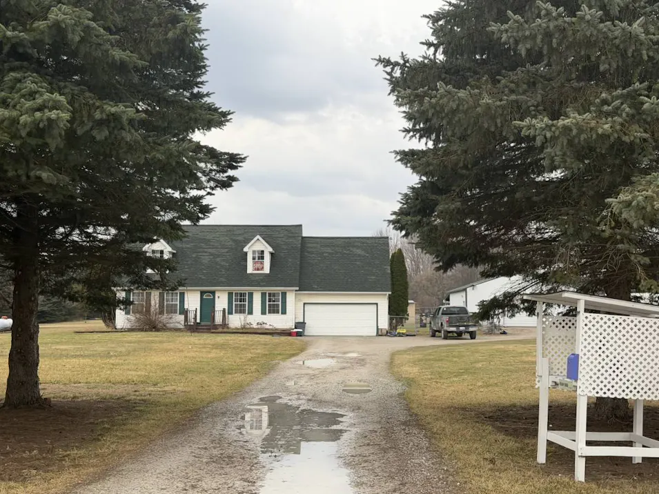 6533 Kilburn Rd Grant Township, MI 48032, Saint Clair County