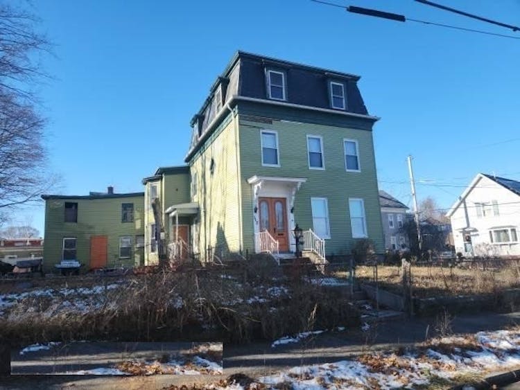 112 Chadwick St Haverhill, MA 01835, Essex County