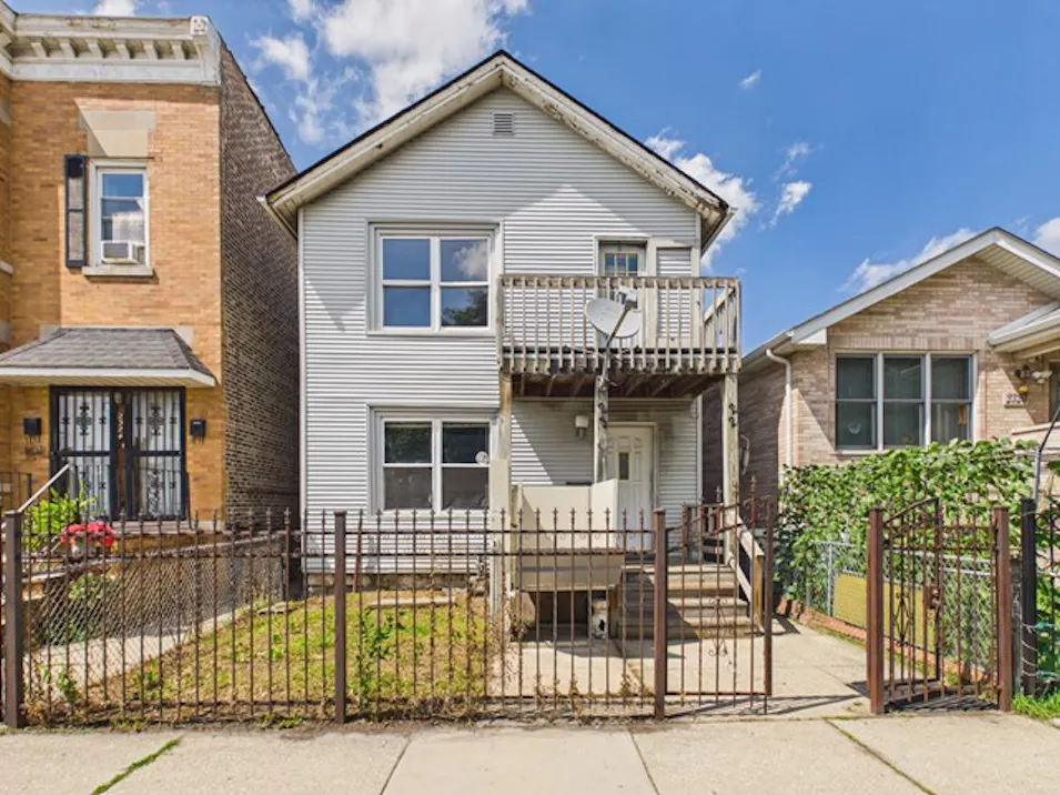 2322 W 36th St Chicago, IL 60609, Cook County