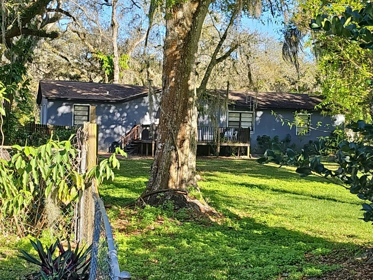 7th Ave, Okeechobee, FL 34974