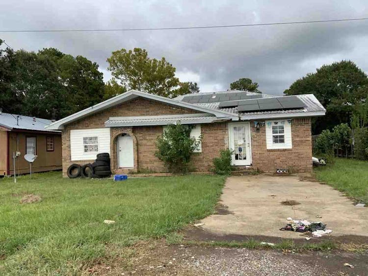 1012 3rd St Mamou, LA 70554, Evangeline County