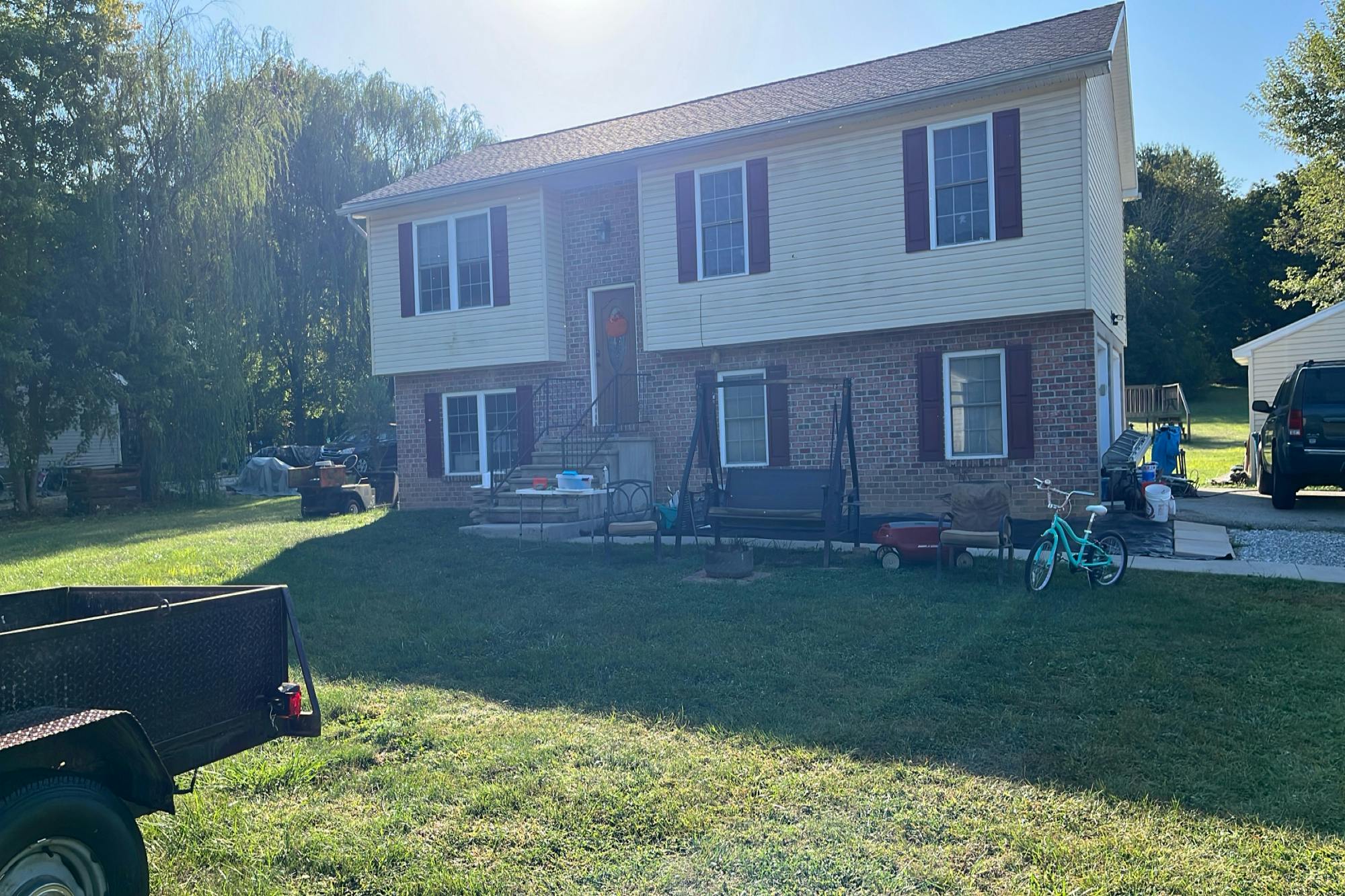 149 MEADOW BROOK Ln