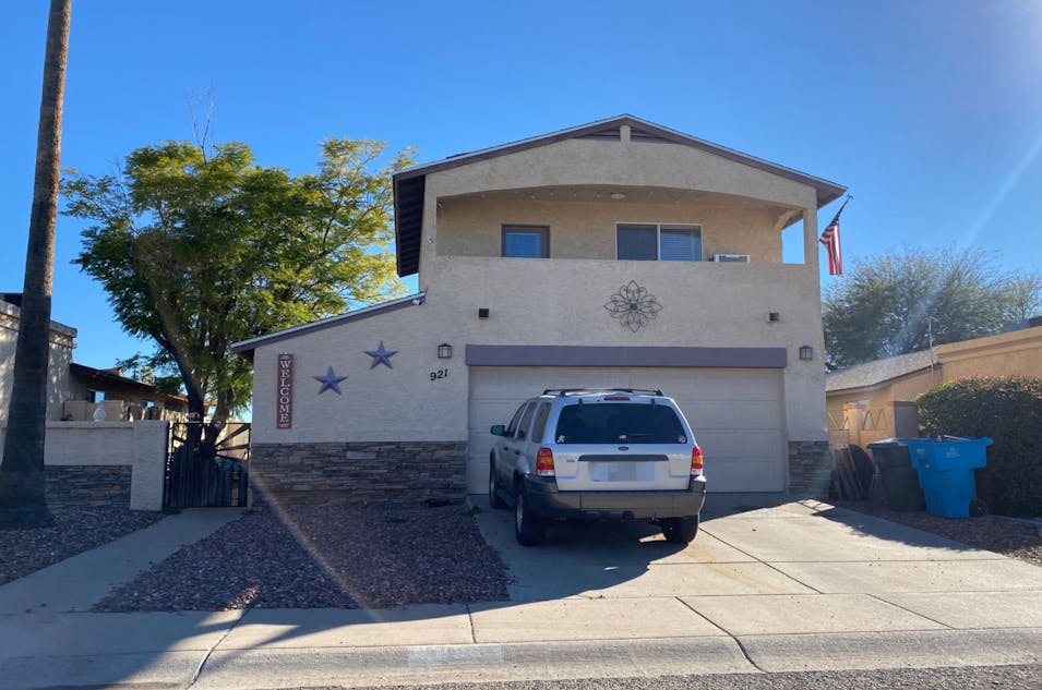 921 E Wahalla Ln Phoenix, AZ 85024, Maricopa County