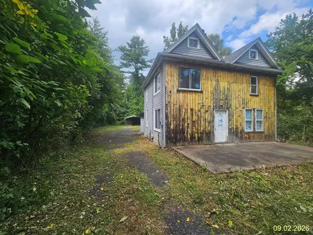 Kendrick St, South Hadley, MA 01075