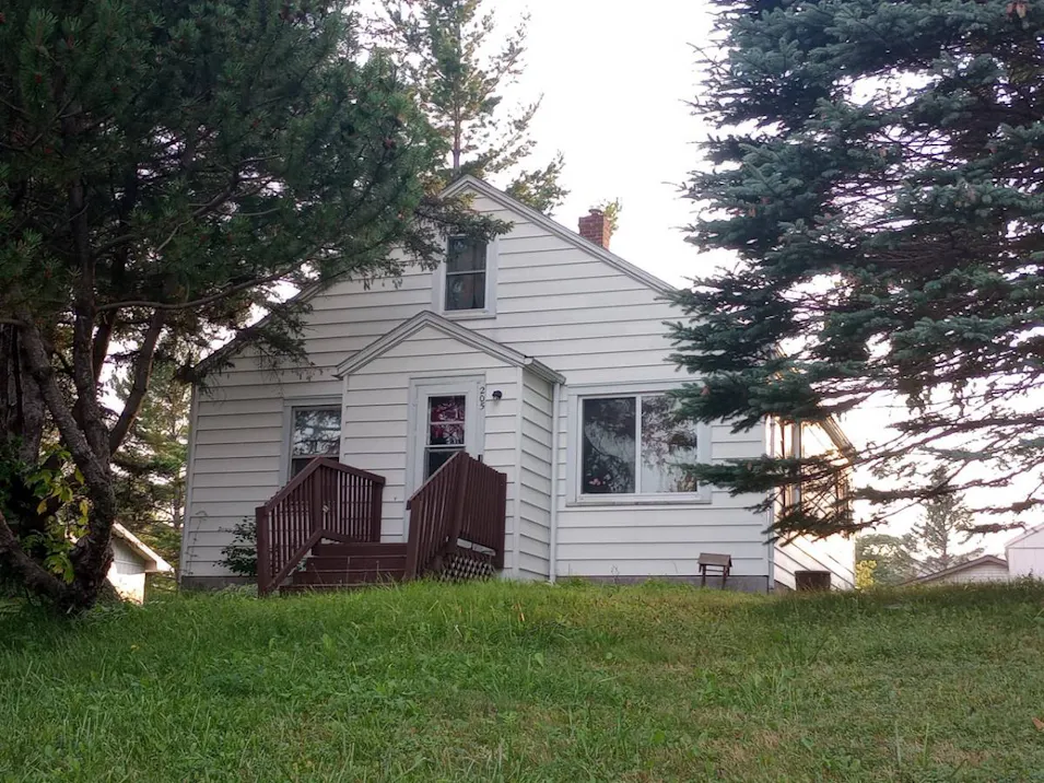 205 S 69th Ave W Duluth, MN 55807, Saint Louis County