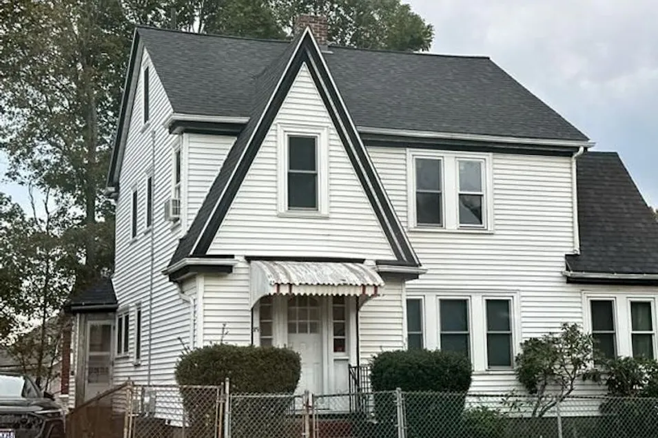 89 Gallivan Blvd Dorchester, MA 02124, Suffolk County