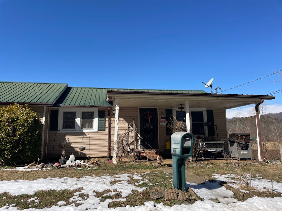 3762 Hollywood Ridge Rd Lenoir, NC 28645, Caldwell County