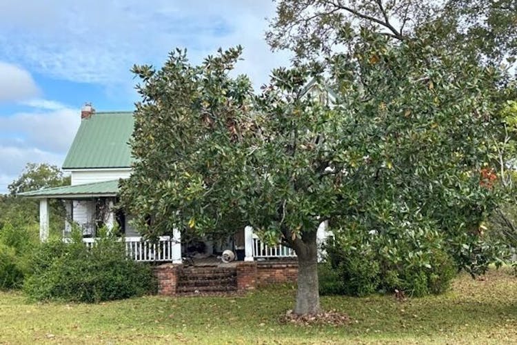 154 E Broad St Sale City, GA 31784, Mitchell County