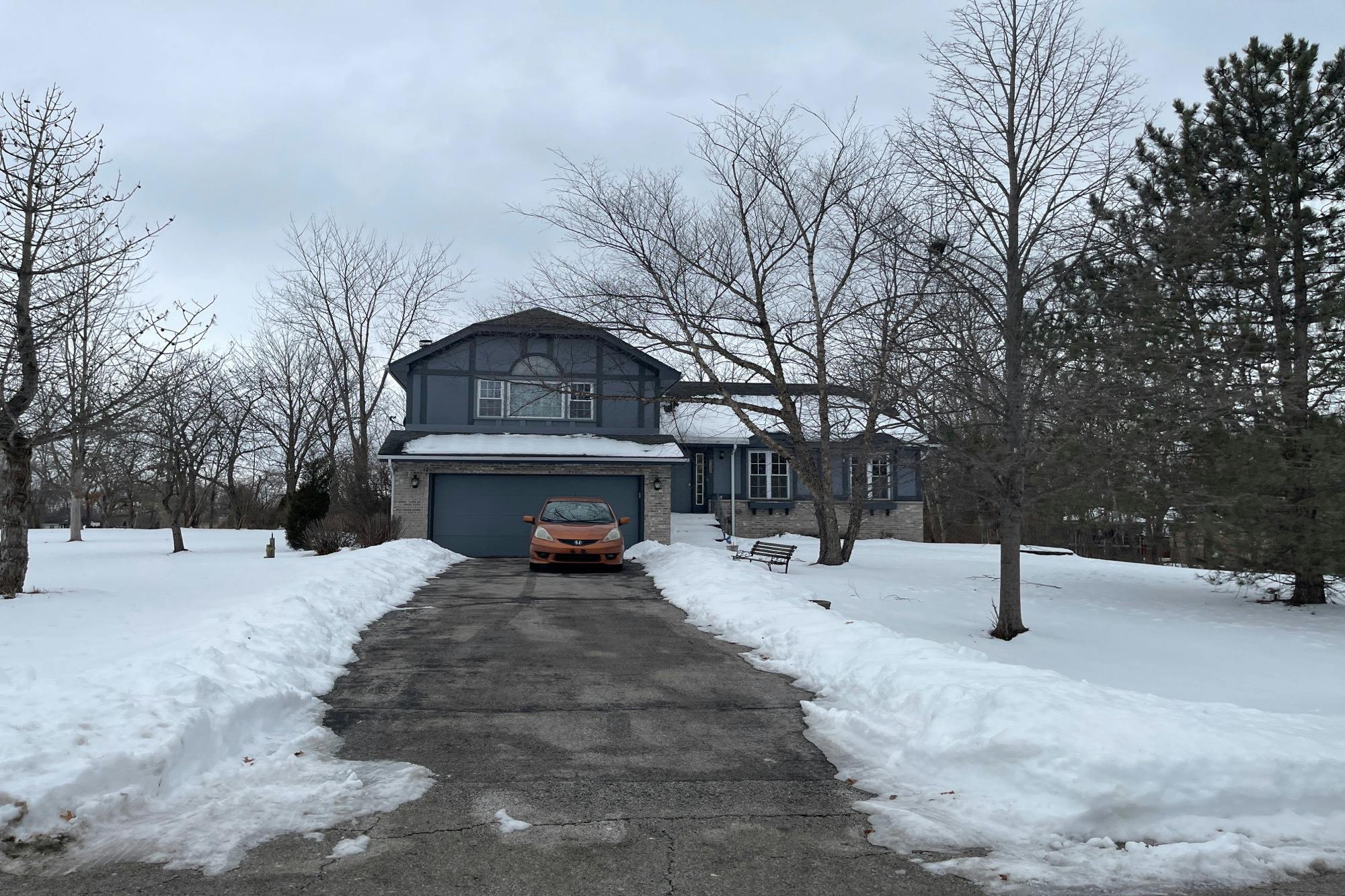Forestview Trl, Crete, IL 60417
