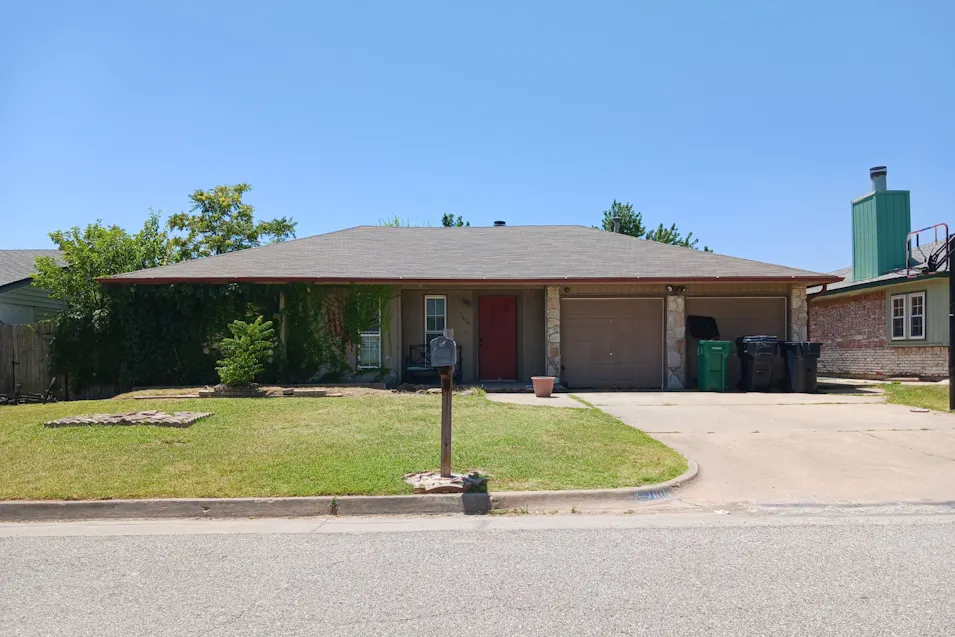 2604sw98th Street Oklahoma City, OK 73159, Oklahoma County