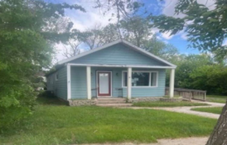 210 Robinson St Grenora, ND 58845, Williams County