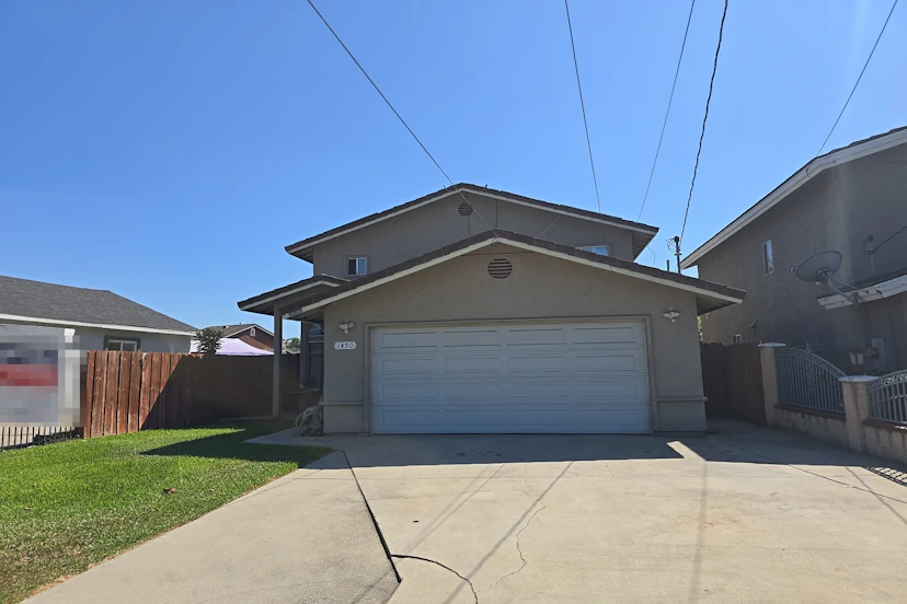 1450 W 9th St