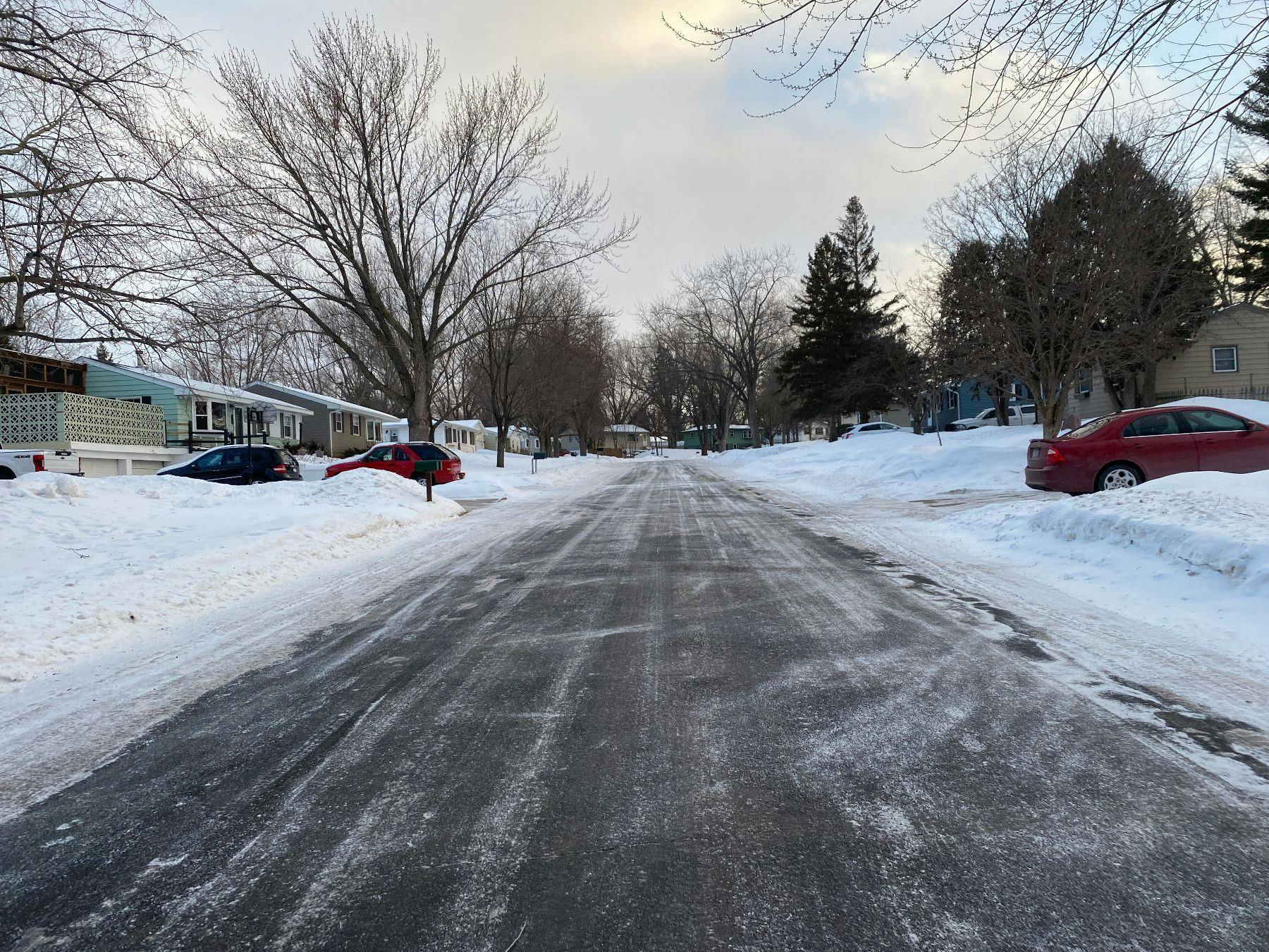 Esther Ln, Saint Paul, MN 55125 #1