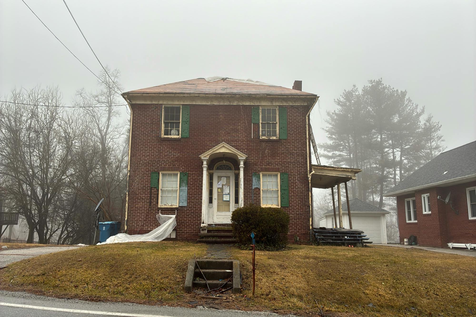 2595 YORK HAVEN Rd
