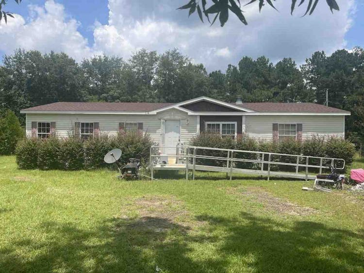 1074 Faceville-Atapulgus Attapulgus, GA 39815, Decatur County