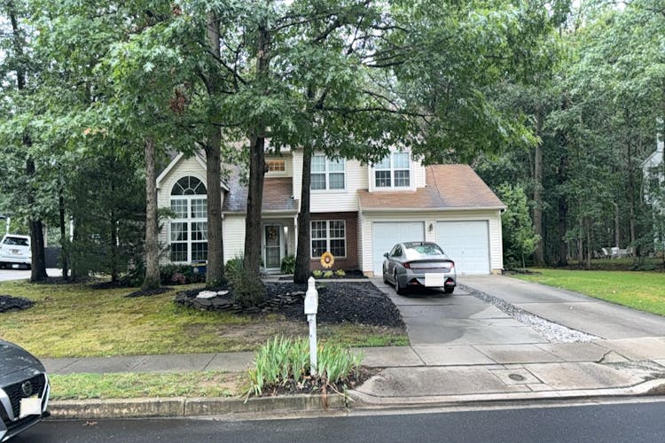 1700 Whispering Woods Dr Williamstown, NJ 08094, Gloucester County