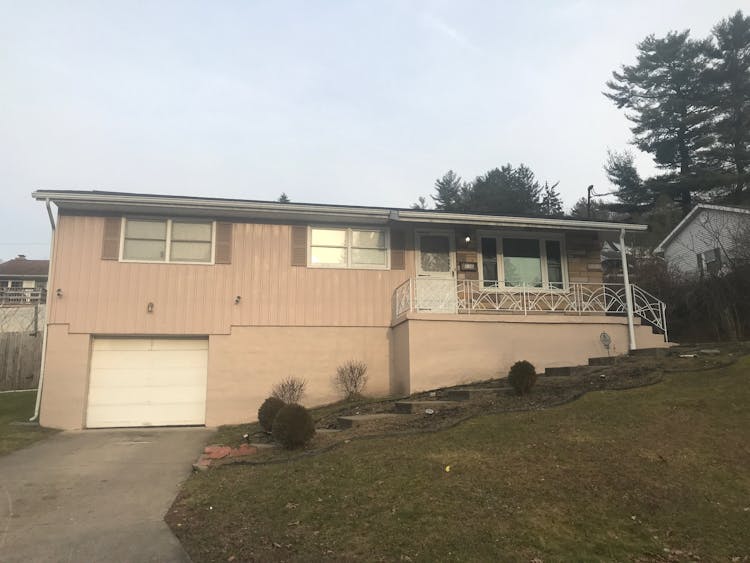 238 Cliffside Avenue Trucksville, PA 18708, Luzerne County