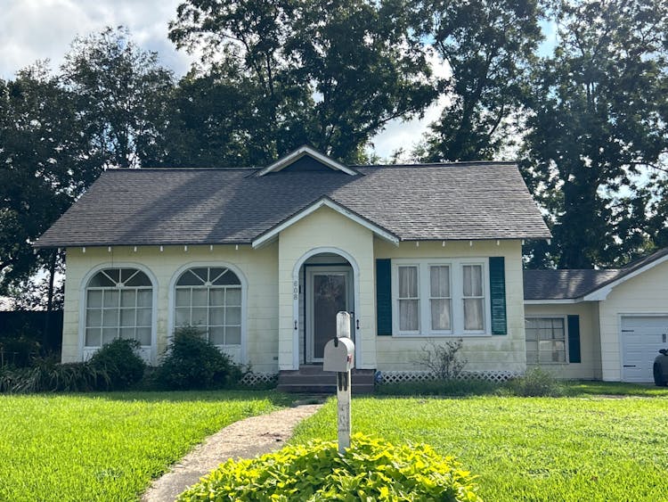 608 South Sarah Street Welsh, LA 70591, Jefferson Davis County