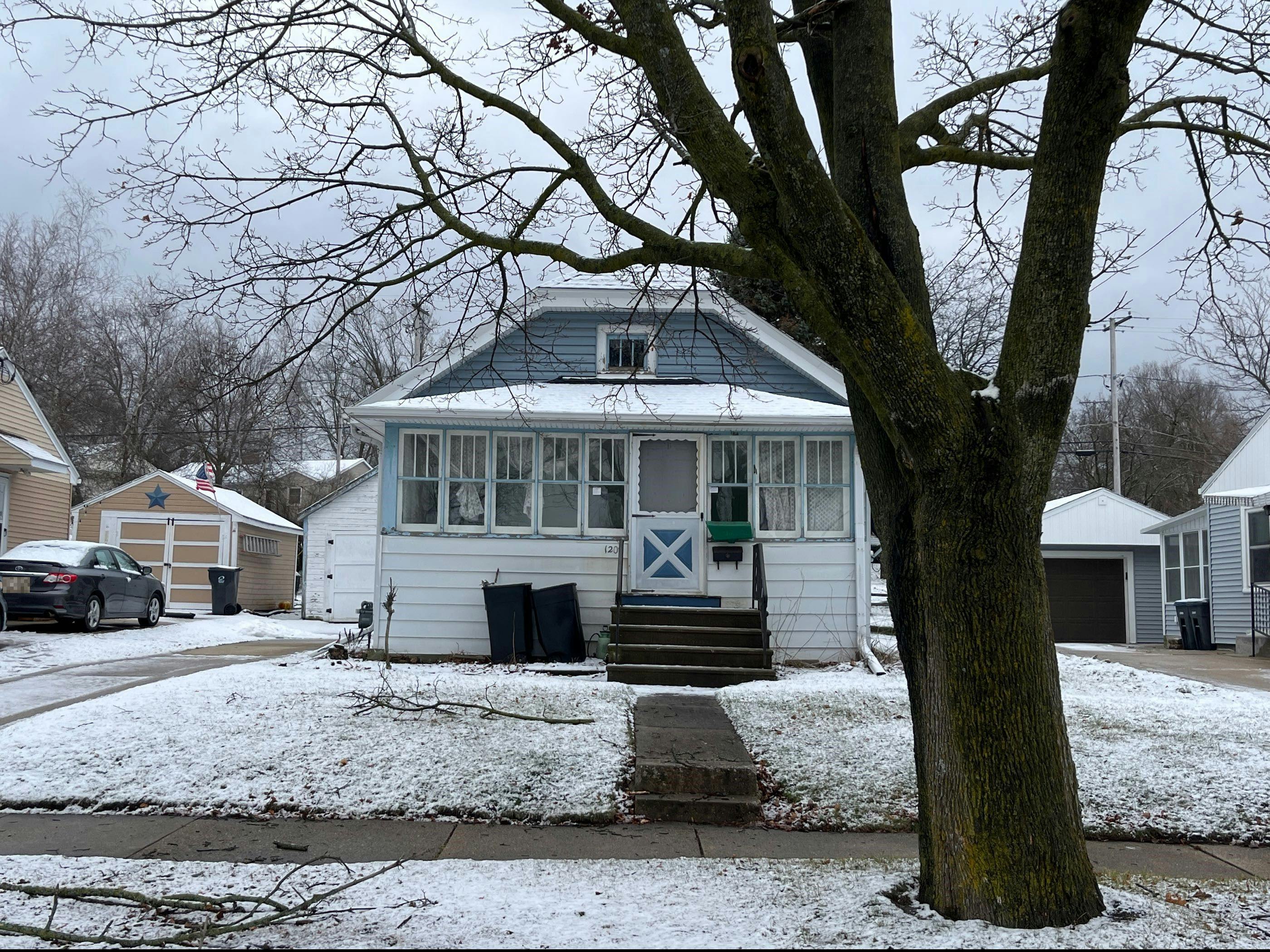 Ellis St, Waukesha, WI 53186