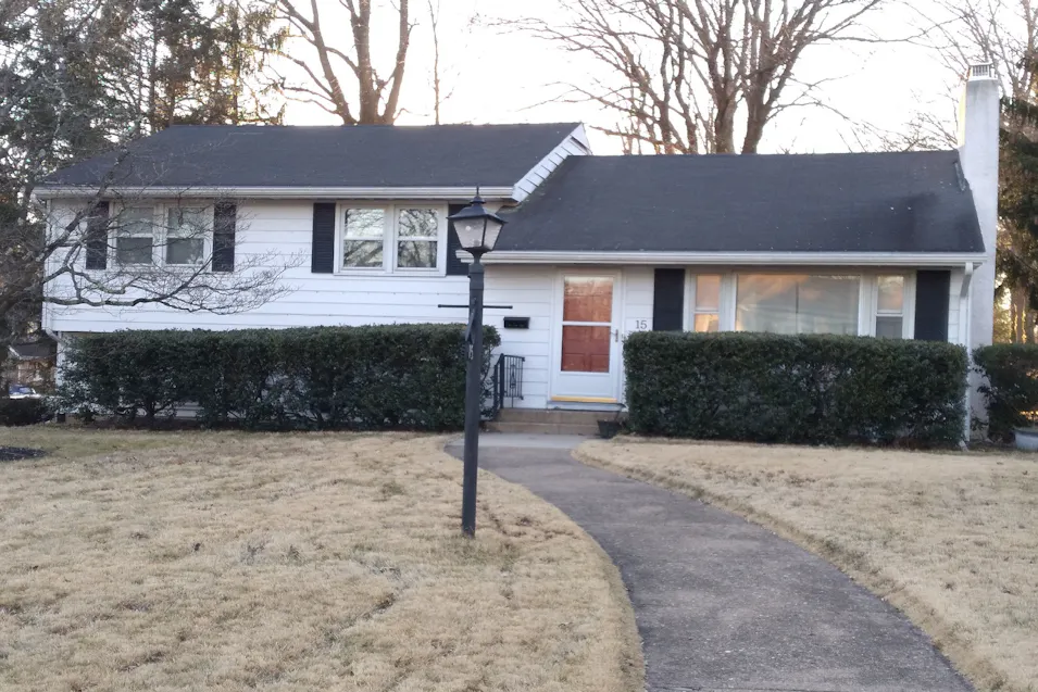 15 Woodhampton Drive Ewing, NJ 08638, Mercer County