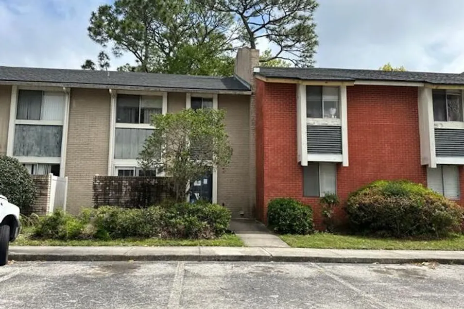 8880 Old Kings Road S Jacksonville, FL 32257, Duval County