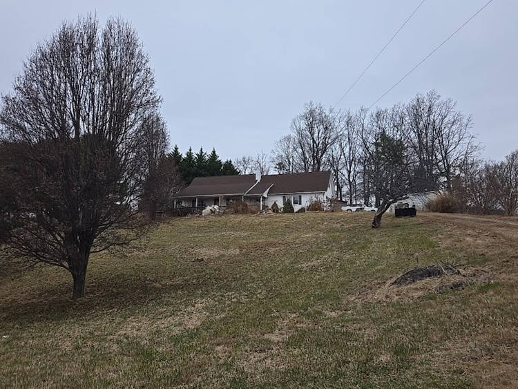 8 Little Rock Road Cana, VA 24317, Carroll County