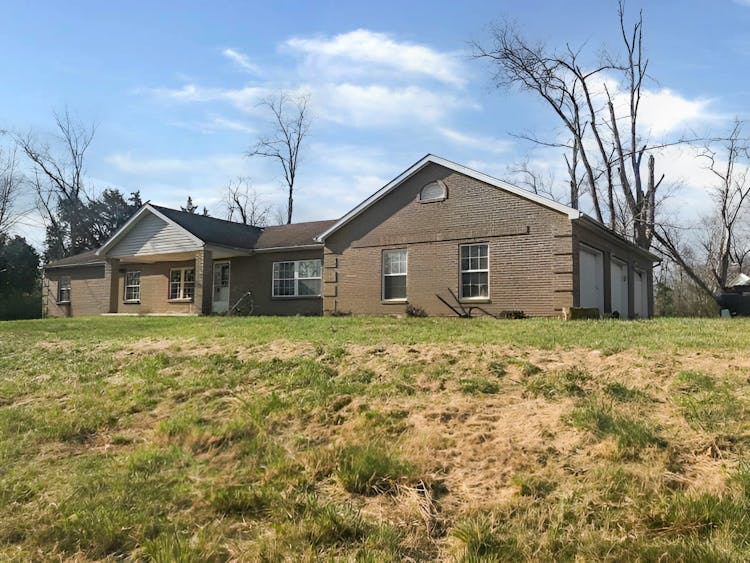 9719 Scotts Ridge Rd, Rising Sun, IN, 47040, USA