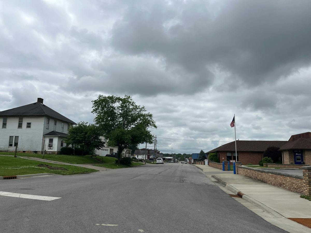 Water St, Salem, IN 47167
