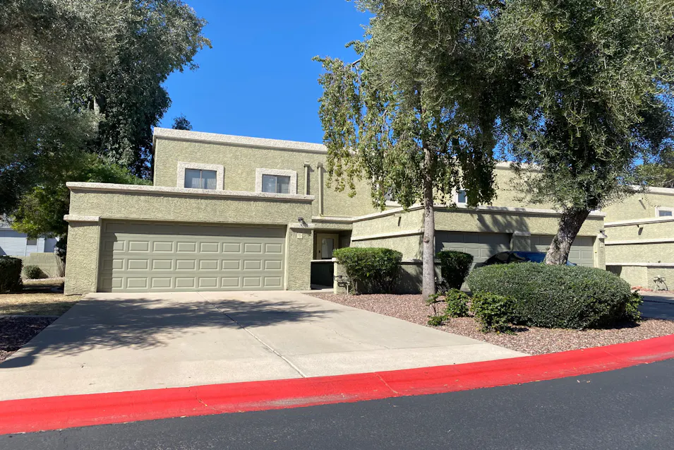 815 East Grovers Avenue Unit 7 Phoenix, AZ 85022, Maricopa County