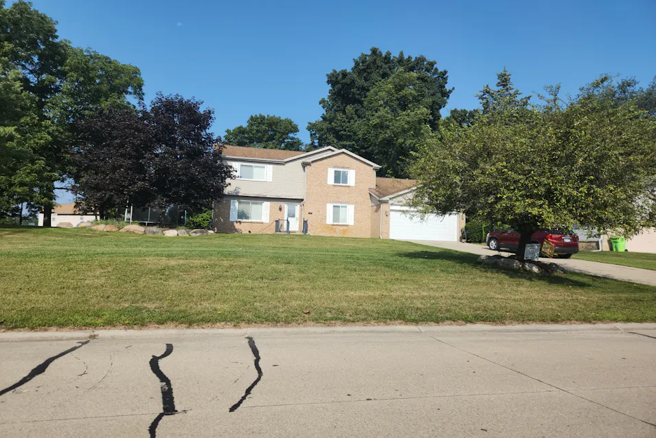 520 Concord Dr White Lake, MI 48386, Oakland County