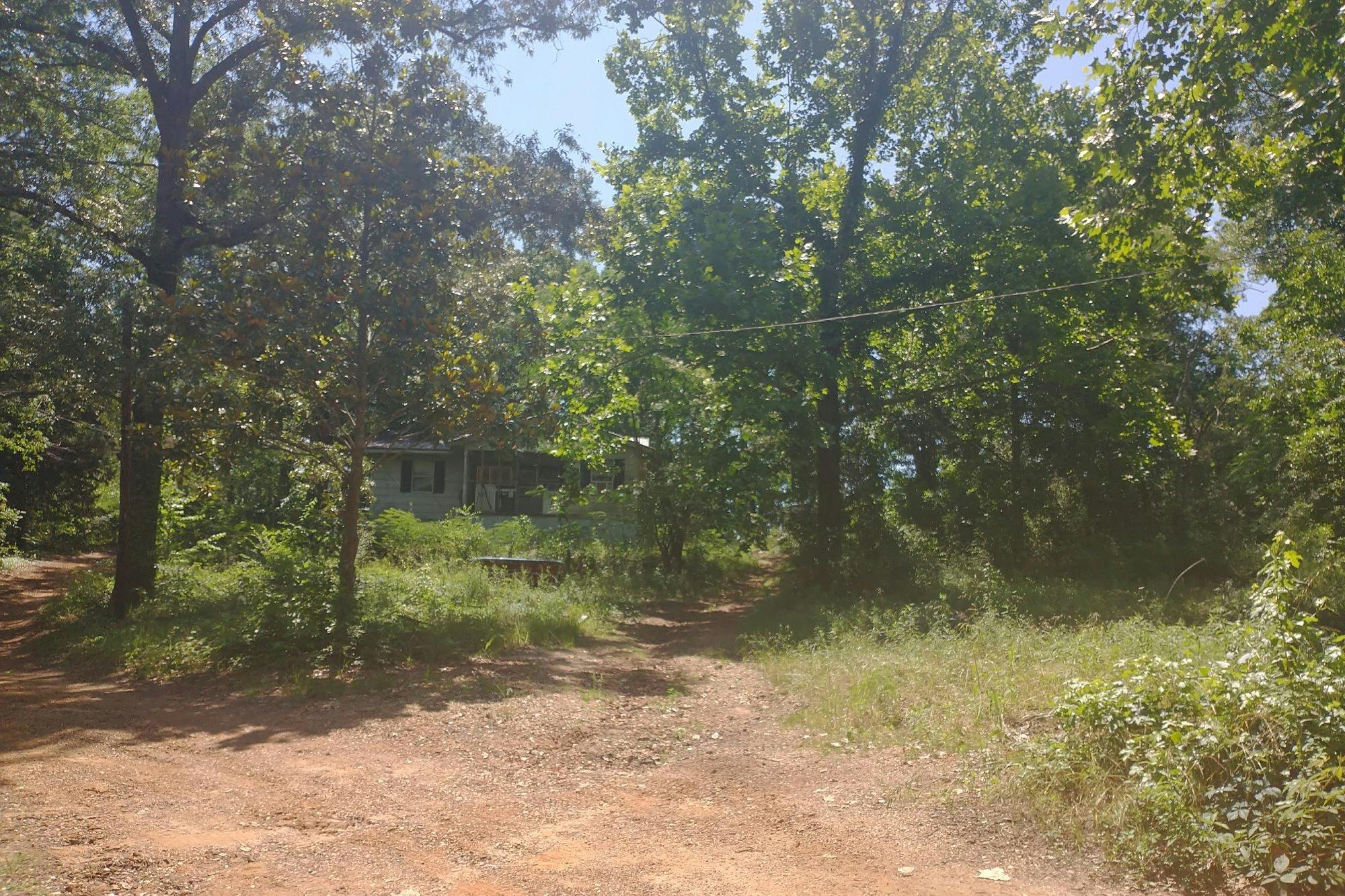 Dick Hinton Rd, Farmerville, LA 71241
