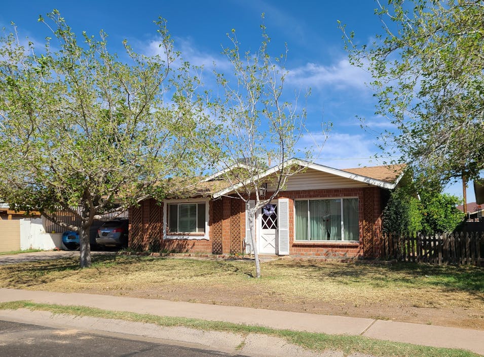 3830 W Claremont St Phoenix, AZ 85019, Maricopa County