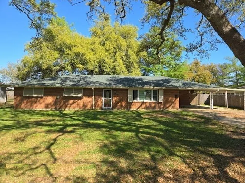 407 Broadmoor Ave Houma, LA 70364, Terrebonne County