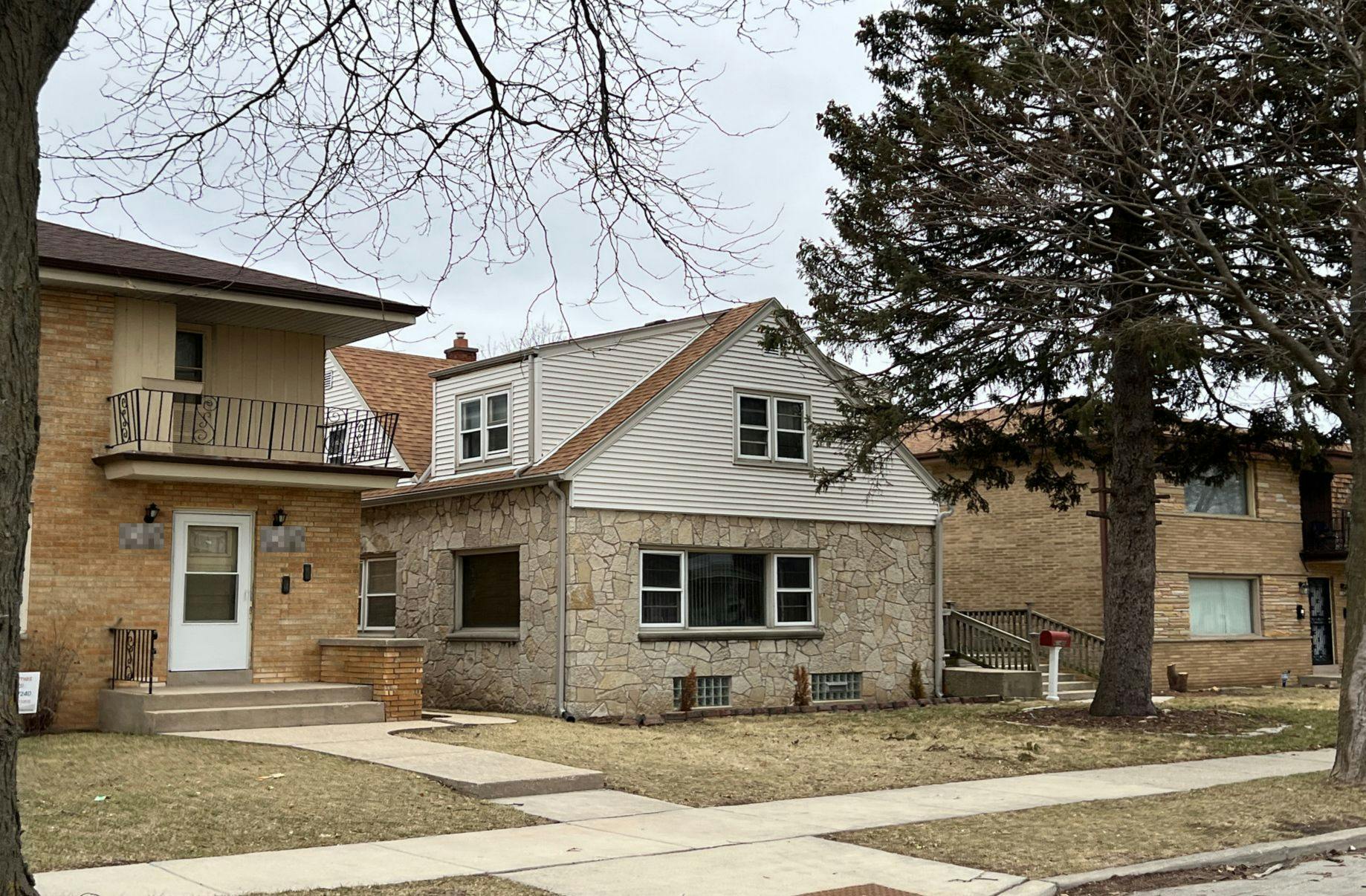 Medford Ave, Milwaukee, WI 53218 #1