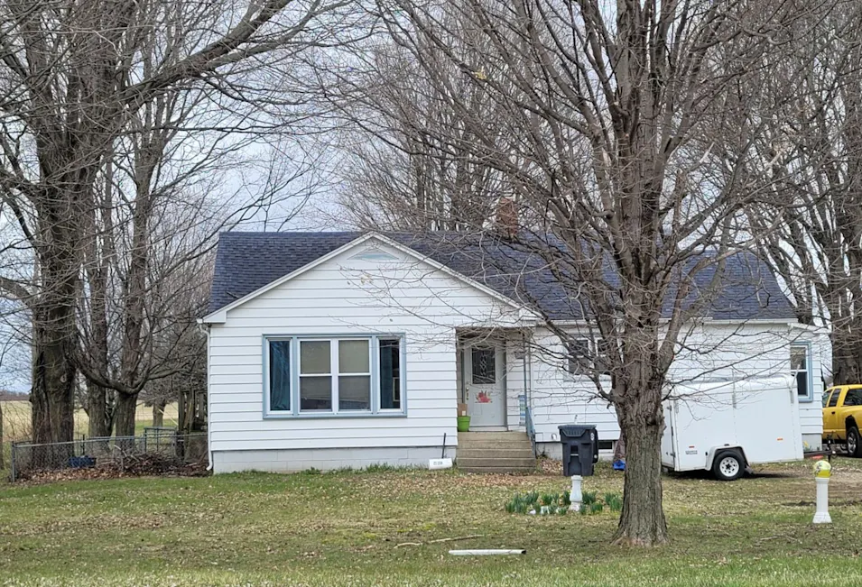 40732w Red Arrow Hwy Paw Paw, MI 49079, Van Buren County