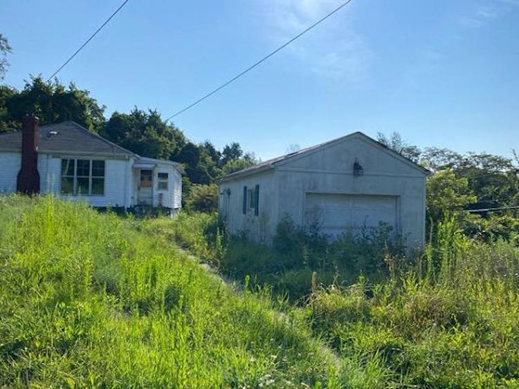 63599 Sand Hill Rd Bellaire, OH 43906, Belmont County