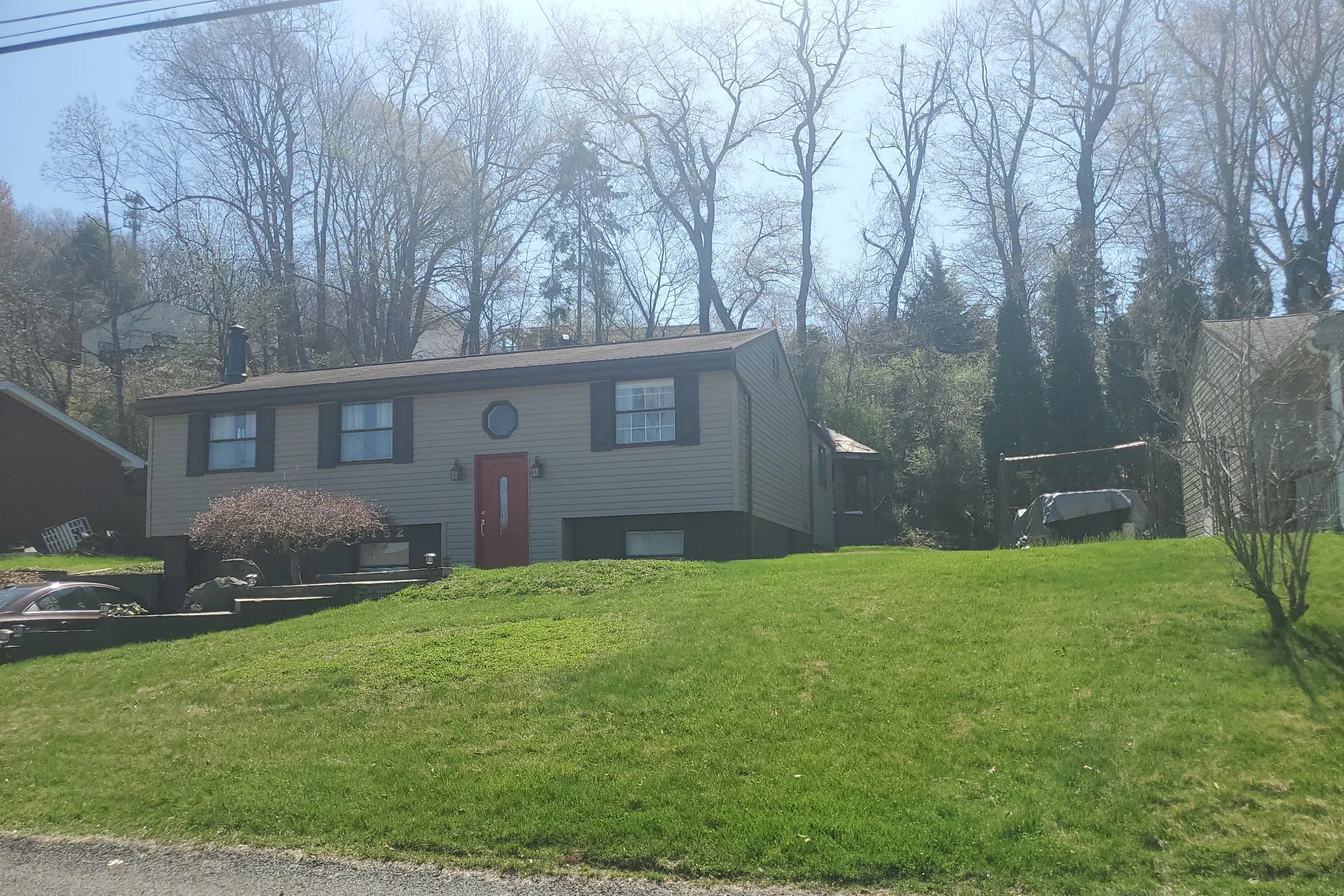Vermont Dr, New Kensington, PA 15068 #1