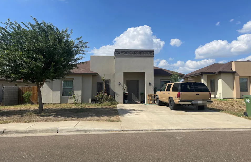 1532 Riddle Laredo, TX 78046, Webb County