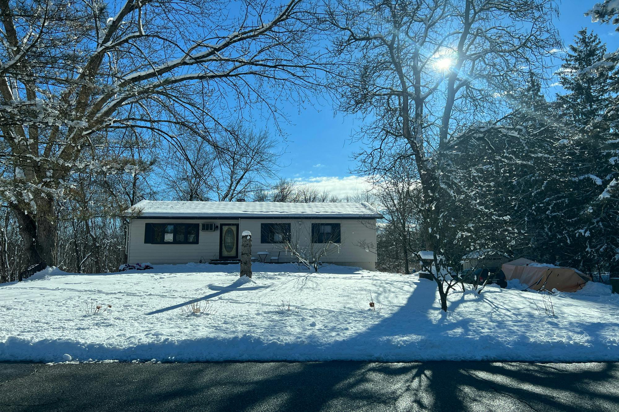 Tina Ln, Hopewell Junction, NY 12533