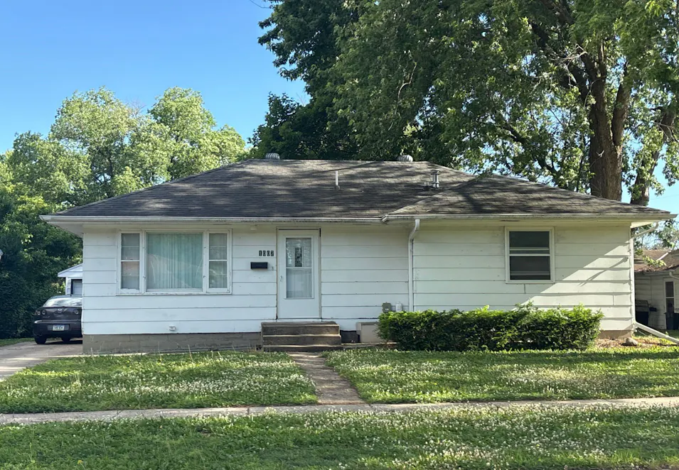 1007 11th St NE Mason City, IA 50401, Cerro Gordo County