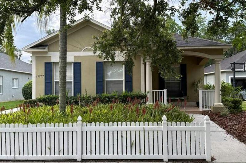 Sea Mist Ln, Lutz, FL 33558