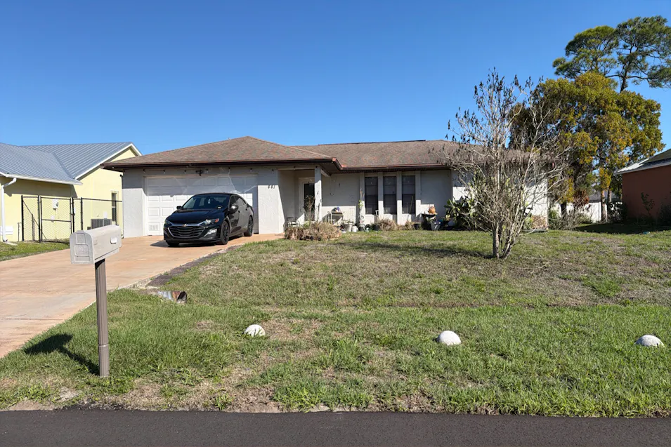 441 SE Guava Ter Port Saint Lucie, FL 34983, St. Lucie County