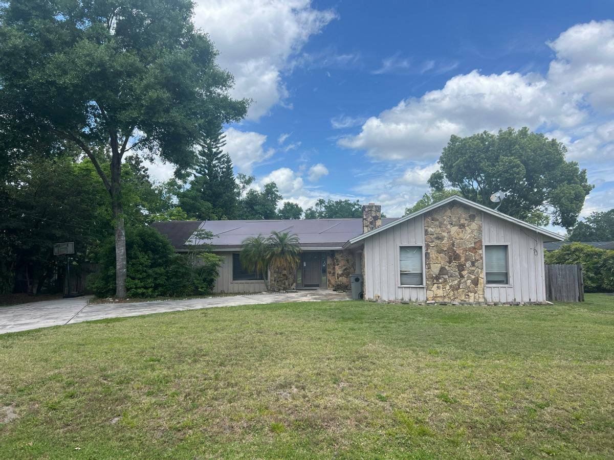 Oak Dr, Longwood, FL 32779