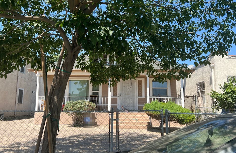 5137 Wall St Los Angeles, CA 90011, Los Angeles County