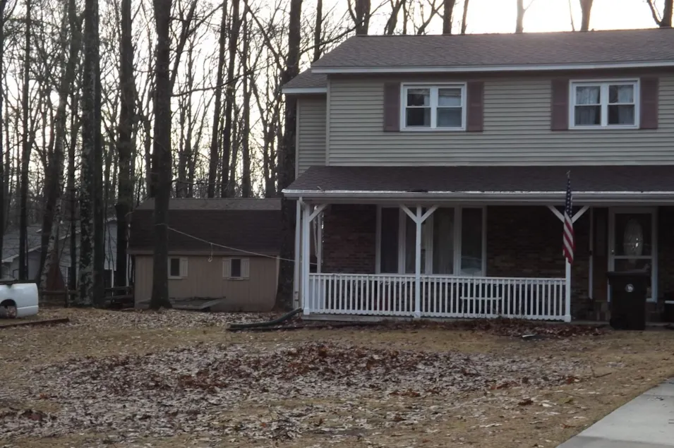 9156 Stagecoach Q.5 Ave Gladstone, MI 49837, Delta County