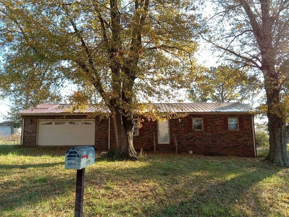 Kemp St, Claremont, NC 28610