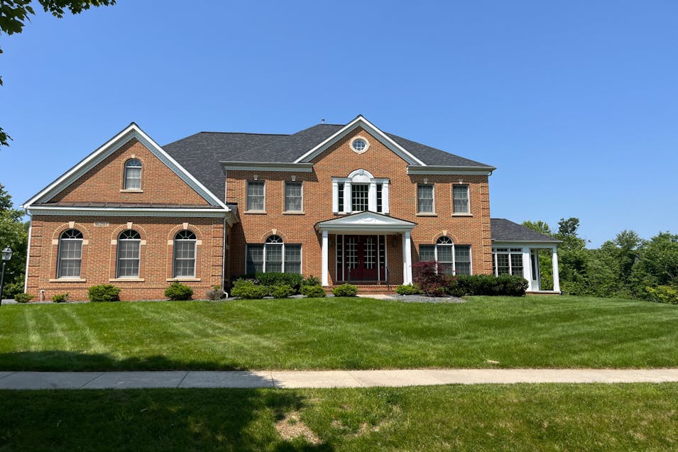 16207 Hidden Ponds Way Gaithersburg, MD 20878, Montgomery County